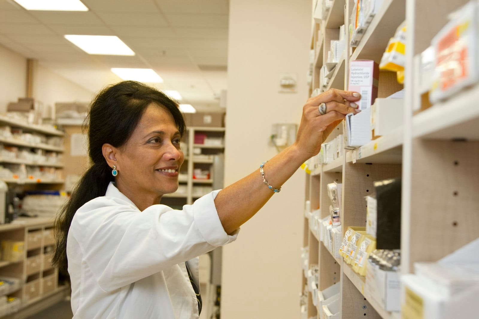 Pharmacy visual supporting the eLearning story context
