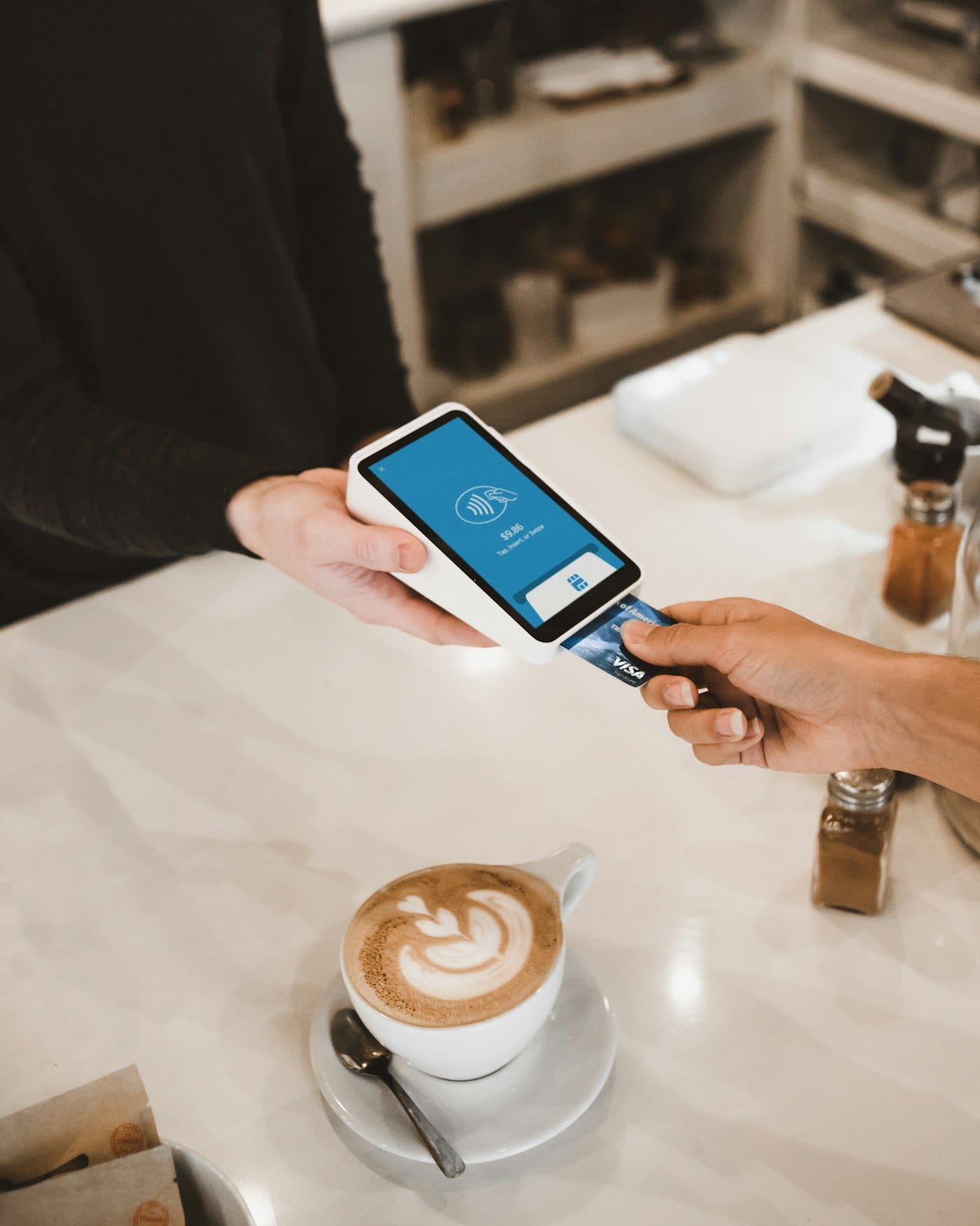 Checkout- und OMS-Prozesse in einer Commerce-Landschaft